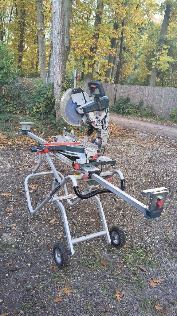 Bosch GCM 12 GDL Afkortzaag met onderstel, Doe-het-zelf en Verbouw, Ophalen, Gebruikt, 70 mm of meer, Bosch Professional