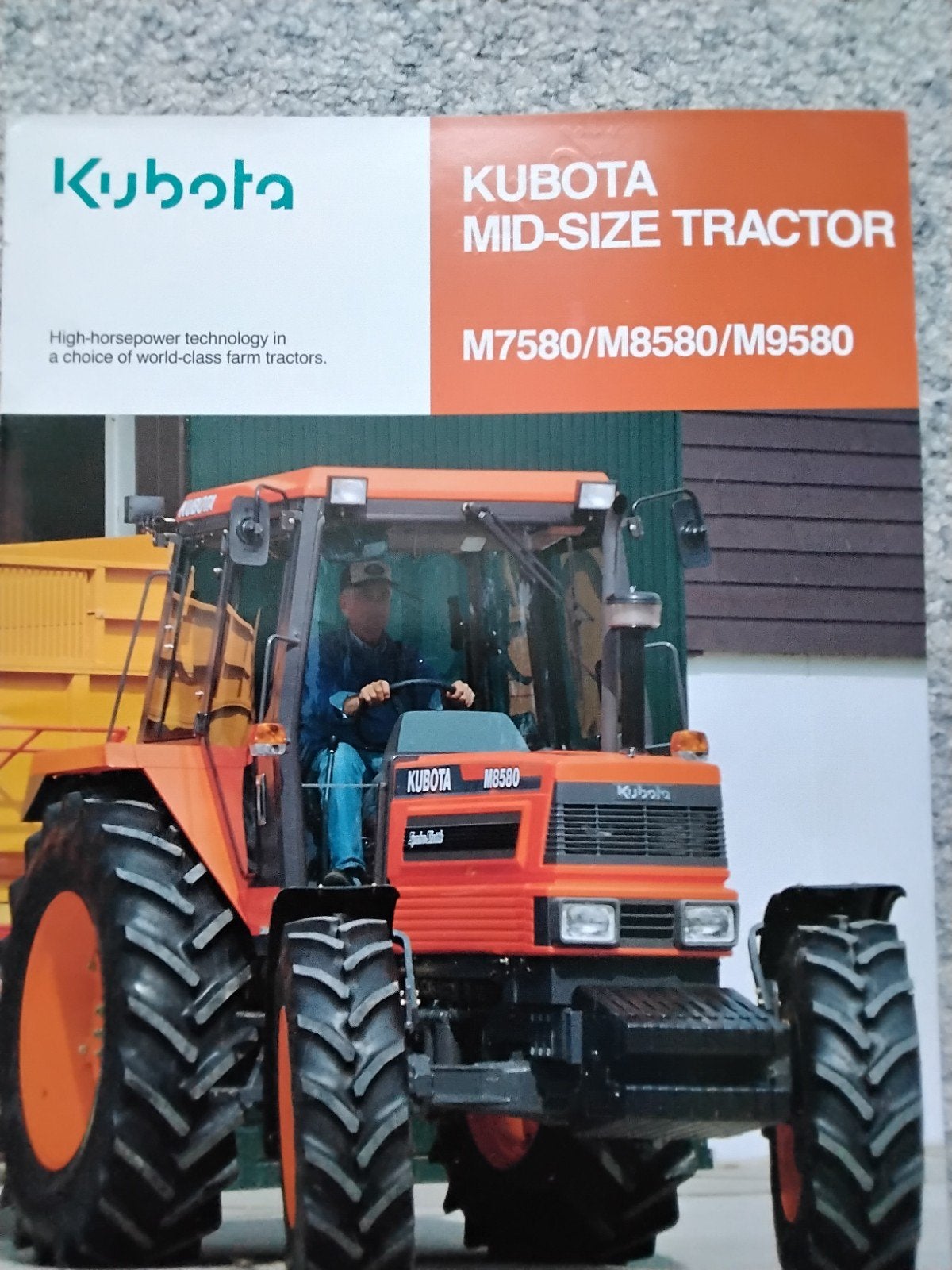 KUBOTA FOLDER, Ophalen of Verzenden, Zo goed als nieuw