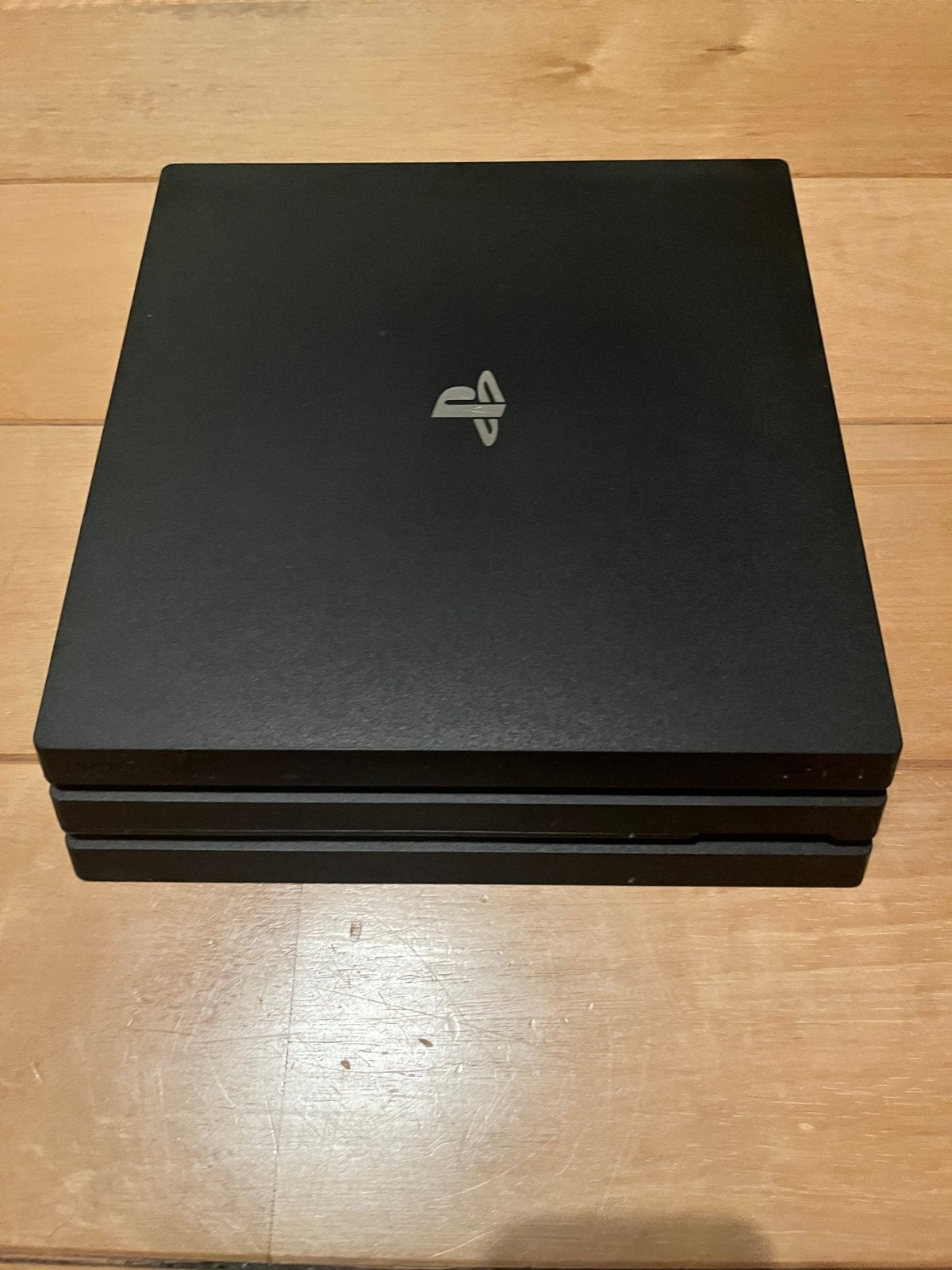 Playstation 4 met games en controllers (defect), Ophalen, Met games, 1 TB, Niet werkend