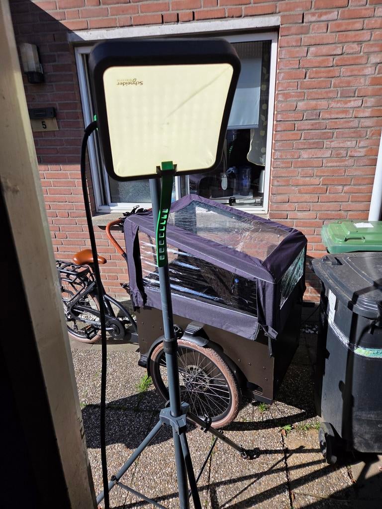 Schneider Electric LED Bouwlamp met Statief - 50W, Gebruikt, Met statief, Ophalen of Verzenden, Lamp met armatuur