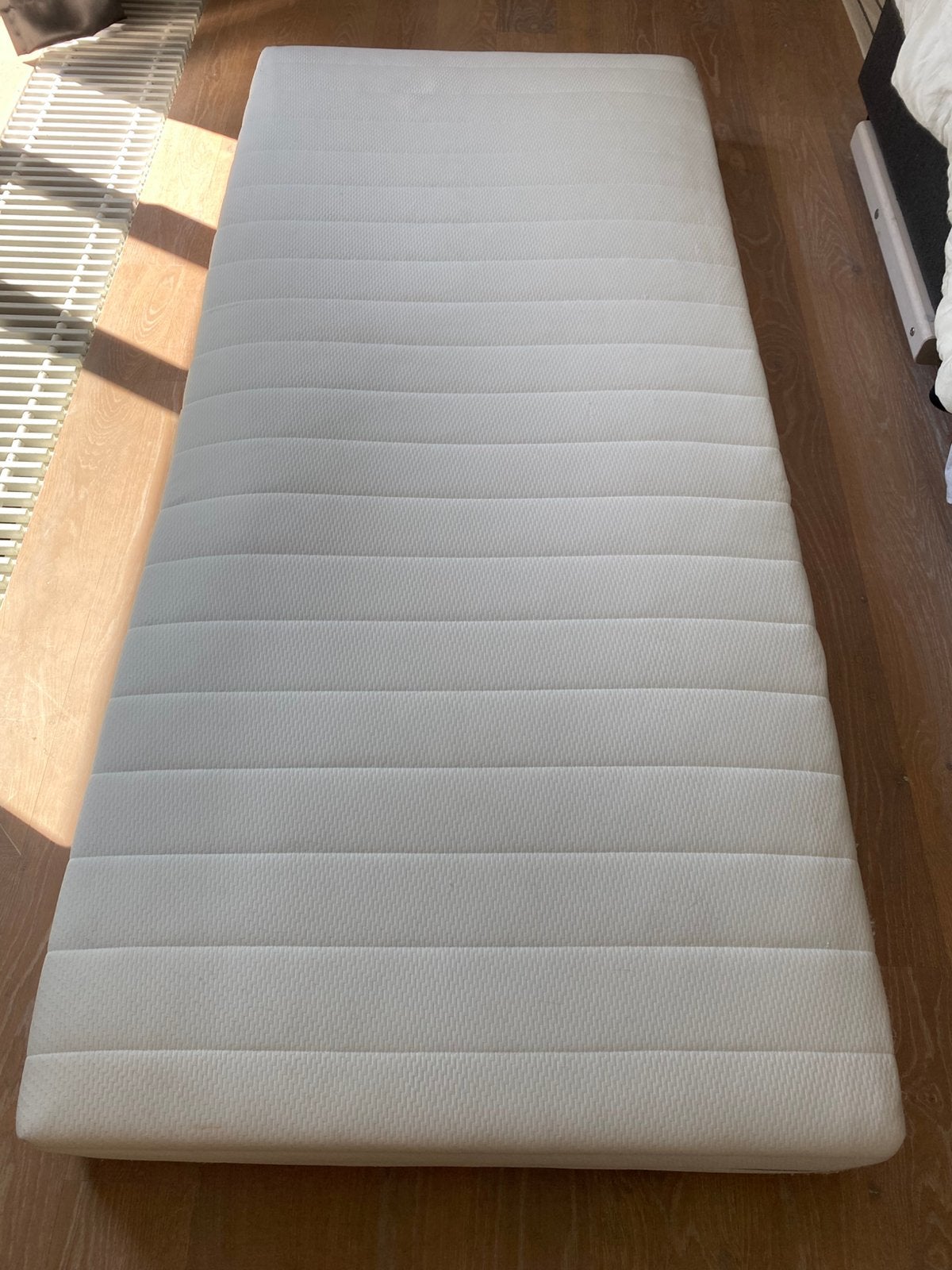 Eenpersoonsmatras Dreamzone, Ophalen, 90 cm, Eenpersoons, Zo goed als nieuw