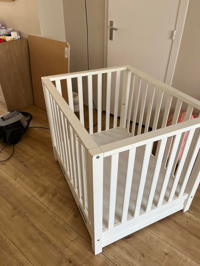 Box (eventueel met boxkleed en mobiel), Kinderen en Baby's, Ophalen, Zo goed als nieuw, Boxkleed