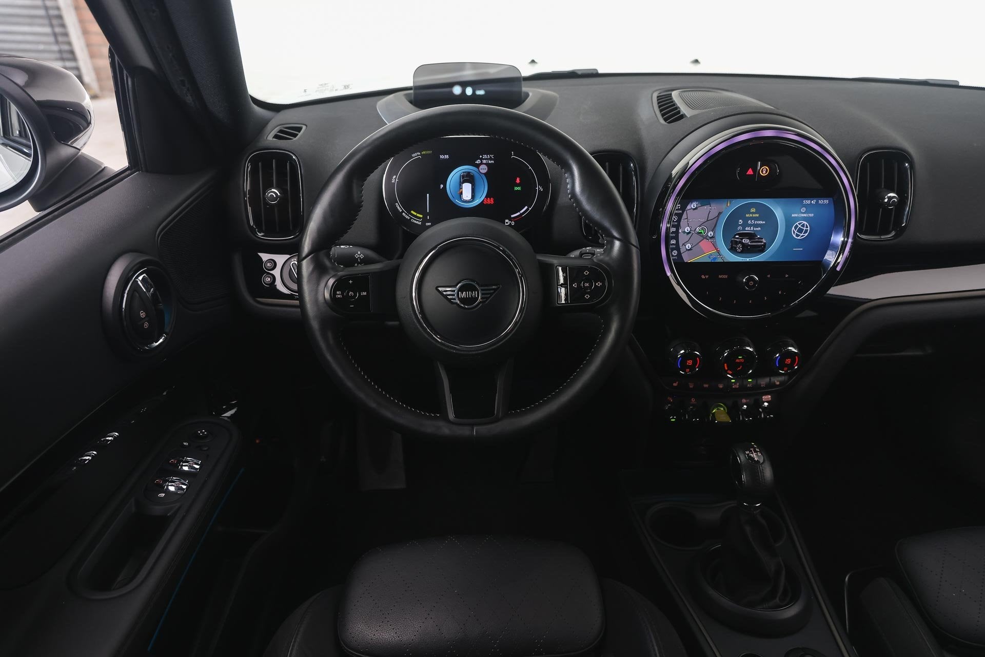 MINI Countryman Cooper SE ALL4 Automaat / Comfortstoelen / C, Auto's, Dealer onderhouden, Gebruikt, Zwart, Met garantie (alle)