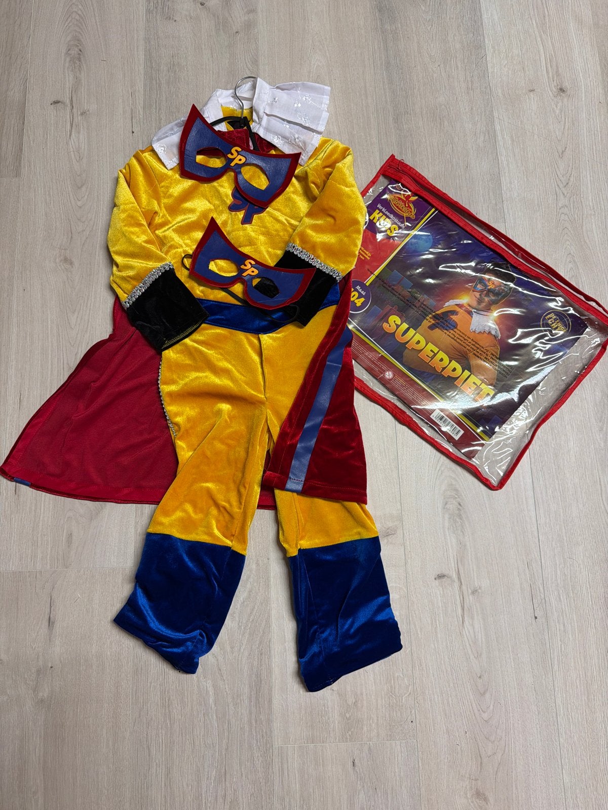 Club van Sintetklaas Superpiet Verkleedkostuum Maat 104, Ophalen of Verzenden, Zo goed als nieuw, Jongen of Meisje, Overige typen