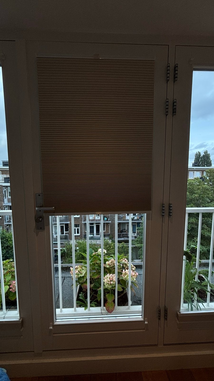 Plisségordijn - Beige - Zo goed als nieuw 6 stuks, Beige, Ophalen of Verzenden, Plisségordijn, Lichtdoorlatend