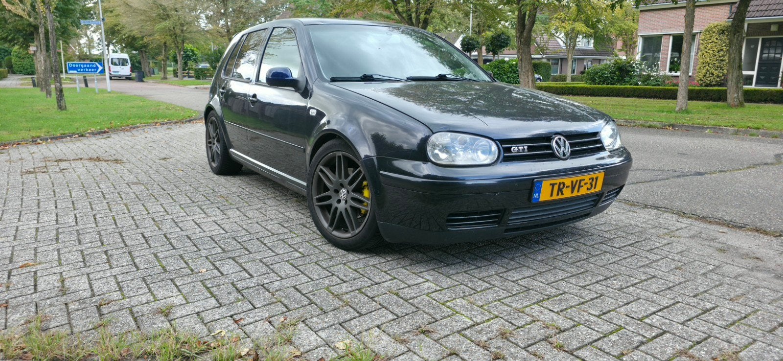 Volkswagen Golf 1.8 20VT 110KW, Zwart 1998 GTI AGU met werk, Zwart, 4 cilinders, Blauw, Handgeschakeld