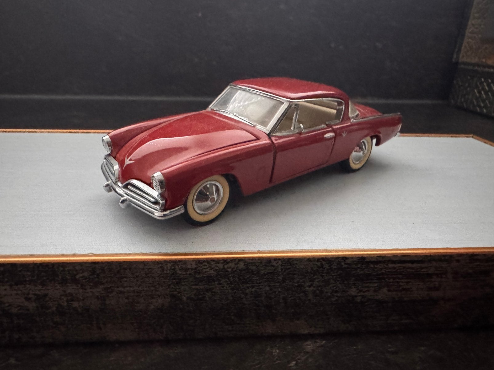 Studebaker commander coupe 1953 1:43, Ophalen