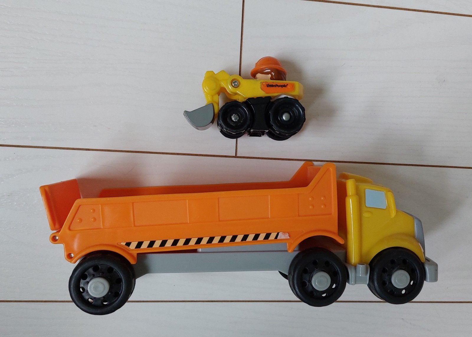 Fisher Price Little People Wheelies Bouwwagen, Ophalen of Verzenden, Gebruikt