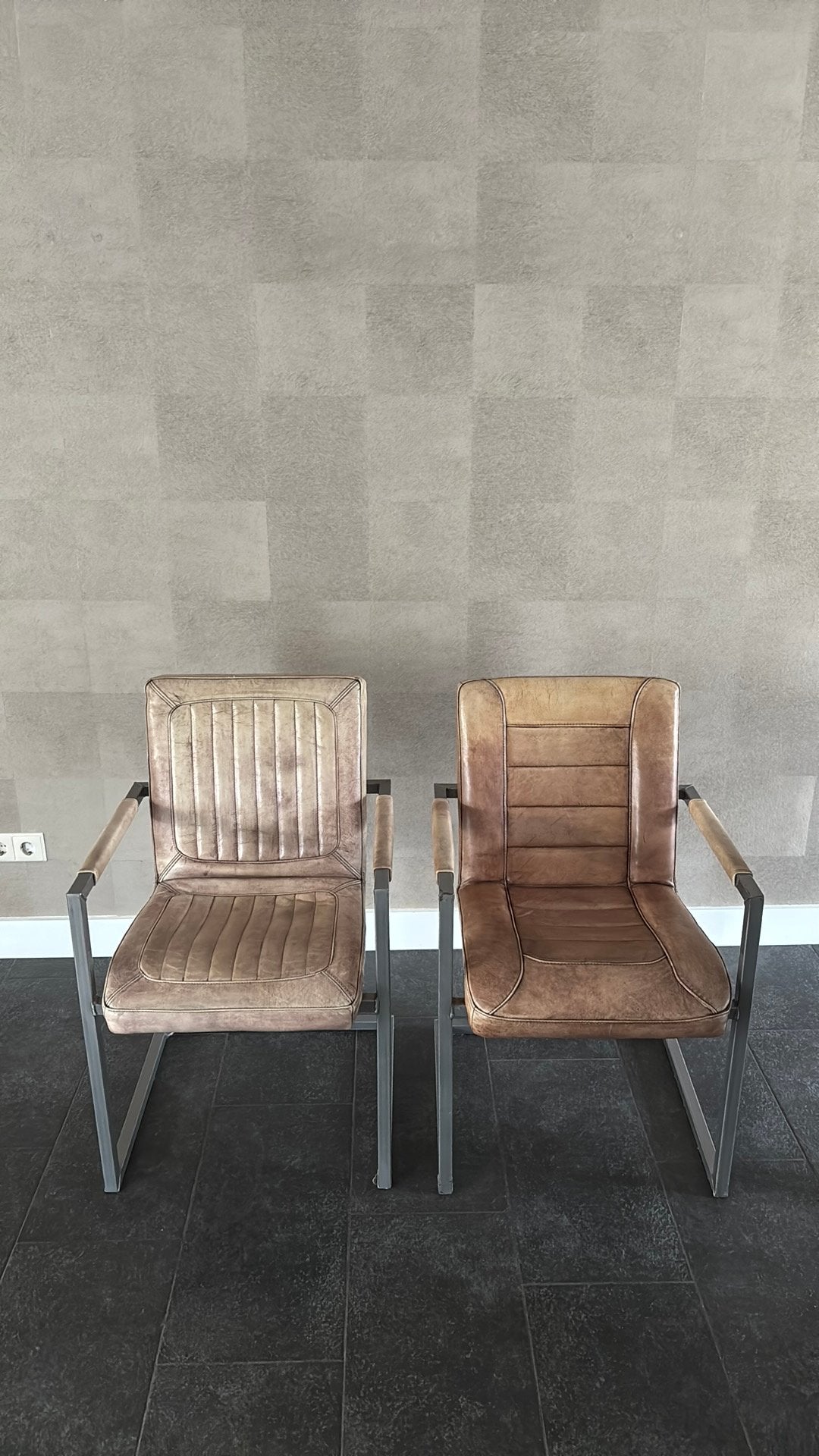4 industriële eetkamerstoelen met armleuningen, Ophalen, Gebruikt, Bruin, Industrieel, modern
