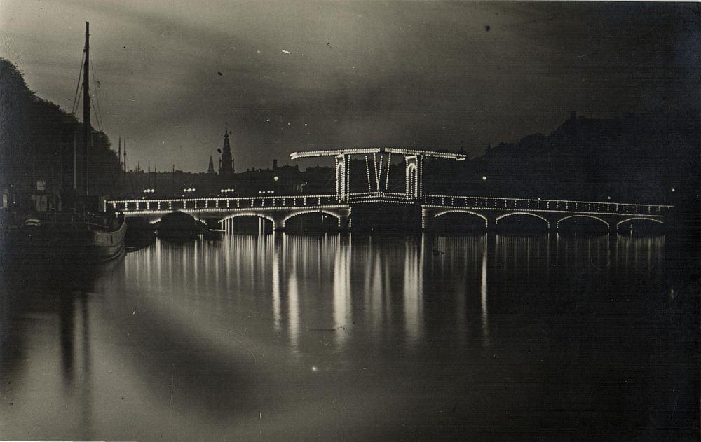 AMSTERDAM, Magere Brug bij Nacht, Edison Lichtweek 1929, Ophalen of Verzenden, 1920 tot 1940, Ongelopen, Noord-Holland