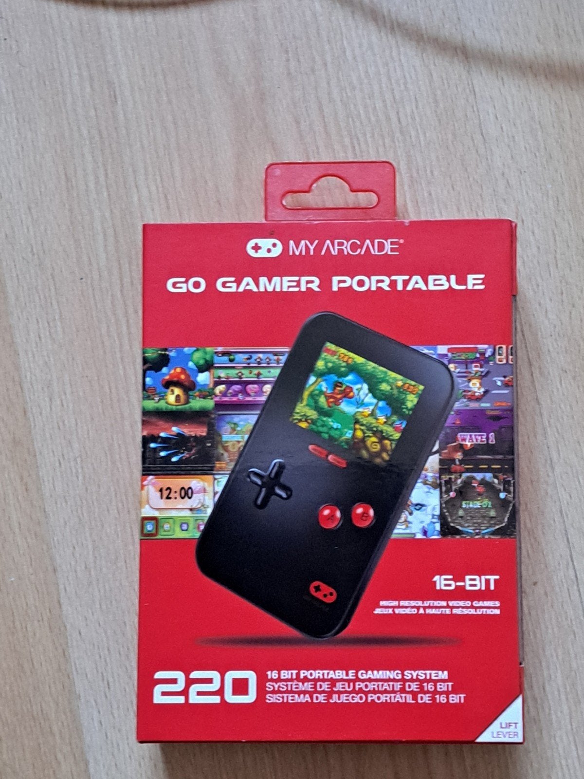 My Arcade Go Gamer Portable - 220 Retro Games, Ophalen of Verzenden, Nieuw