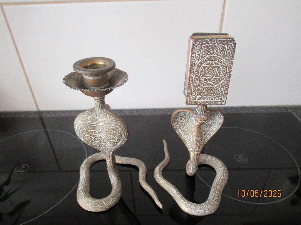MESSING/KOPEREN? COBRA KANDELAAR+ LUCIFERHOUDER- INDIA-C1950, Ophalen of Verzenden, Koper