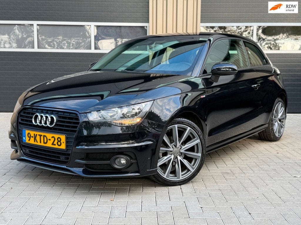Audi A1 1.2 TFSI Admired | S line, Auto's, Audi, Voorwielaandrijving, Euro 5, Zwart, 4 cilinders