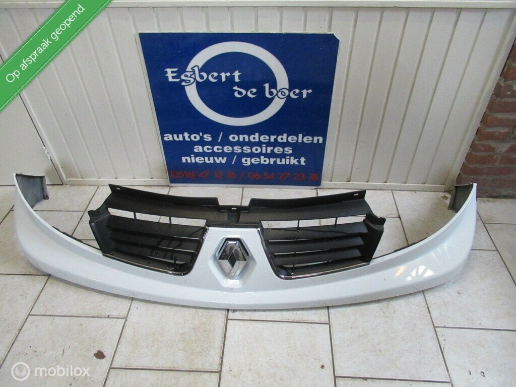 Grill Renault Trafic bj '07 t/m ' 14 diverse op voorraad, Gebruikt, Renault, Ophalen of Verzenden, Renault