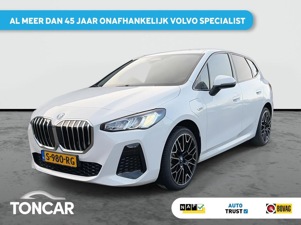 BMW 2-serie Active Tourer 230e xDrive M-Sport 326PK | 19" LM, Auto's, BMW, Bedrijf, Te koop, 2-Serie Active Tourer, 4x4, ABS, Achteruitrijcamera