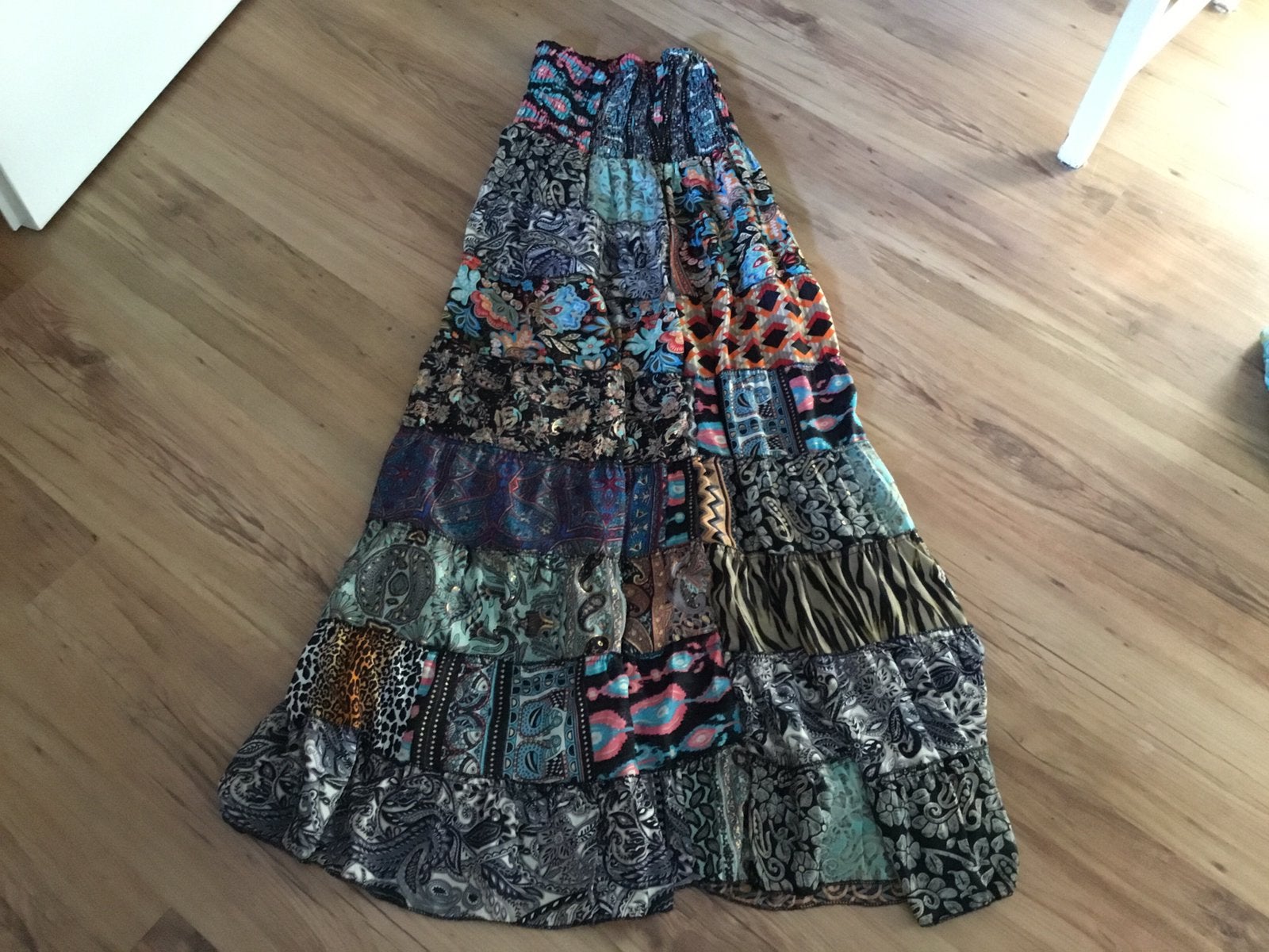 Prachtige lange rok , maat M/L, Kleding | Dames, Rokken, Ophalen of Verzenden, Zo goed als nieuw, Onder de knie