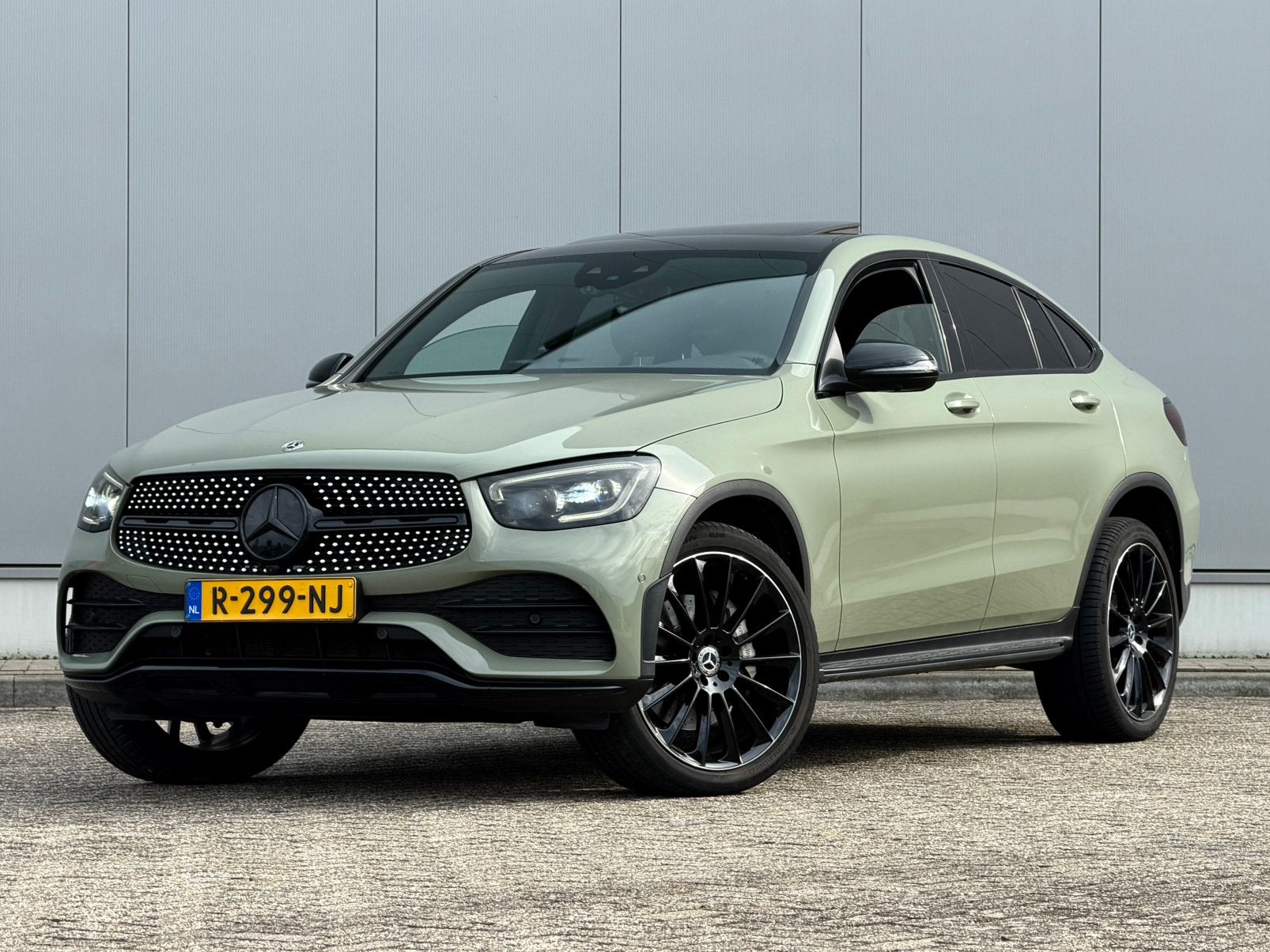 Mercedes-Benz GLC Coupé 300e incl BTW 320pk 4MATIC  2021, Automaat, 1940 kg, 4 cilinders, 2000 kg