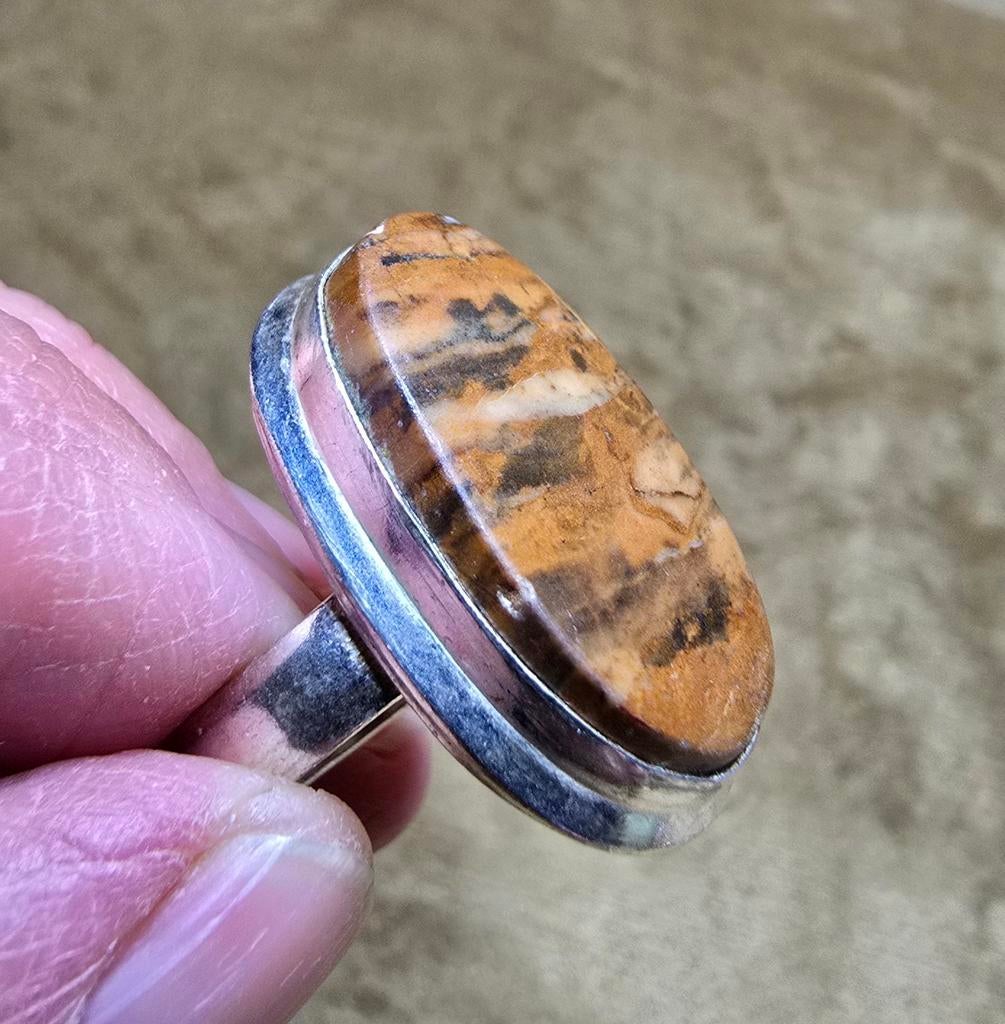Zilveren stevige ring met steen, Ophalen of Verzenden, Zo goed als nieuw, 17 tot 18, Dame