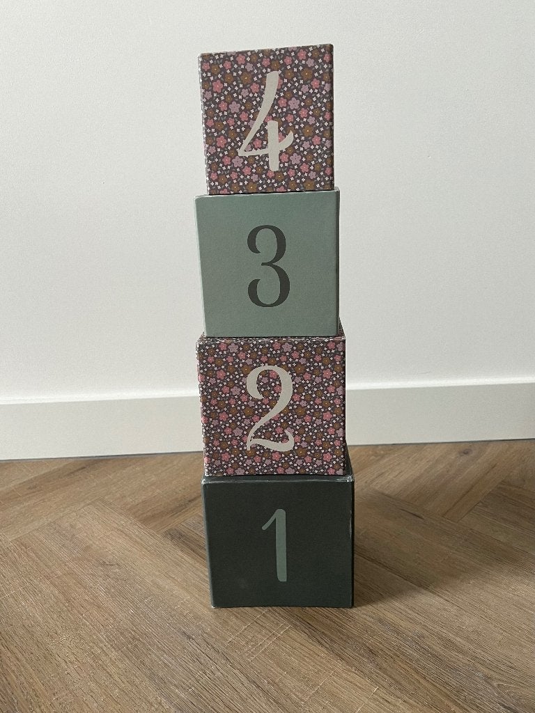 Heel goed 4x Sostrene Grene karton stapel toren kubus set, Ophalen of Verzenden, Zo goed als nieuw, Overige typen