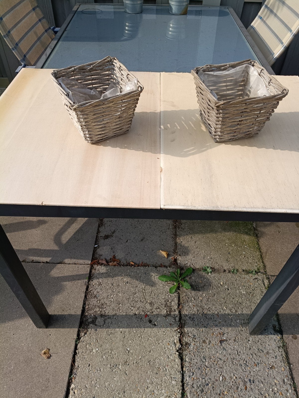 Set van 2 rieten bloempotten met plastic binnenvoering, Overige materialen, Gebruikt, Minder dan 30 cm, Minder dan 60 cm