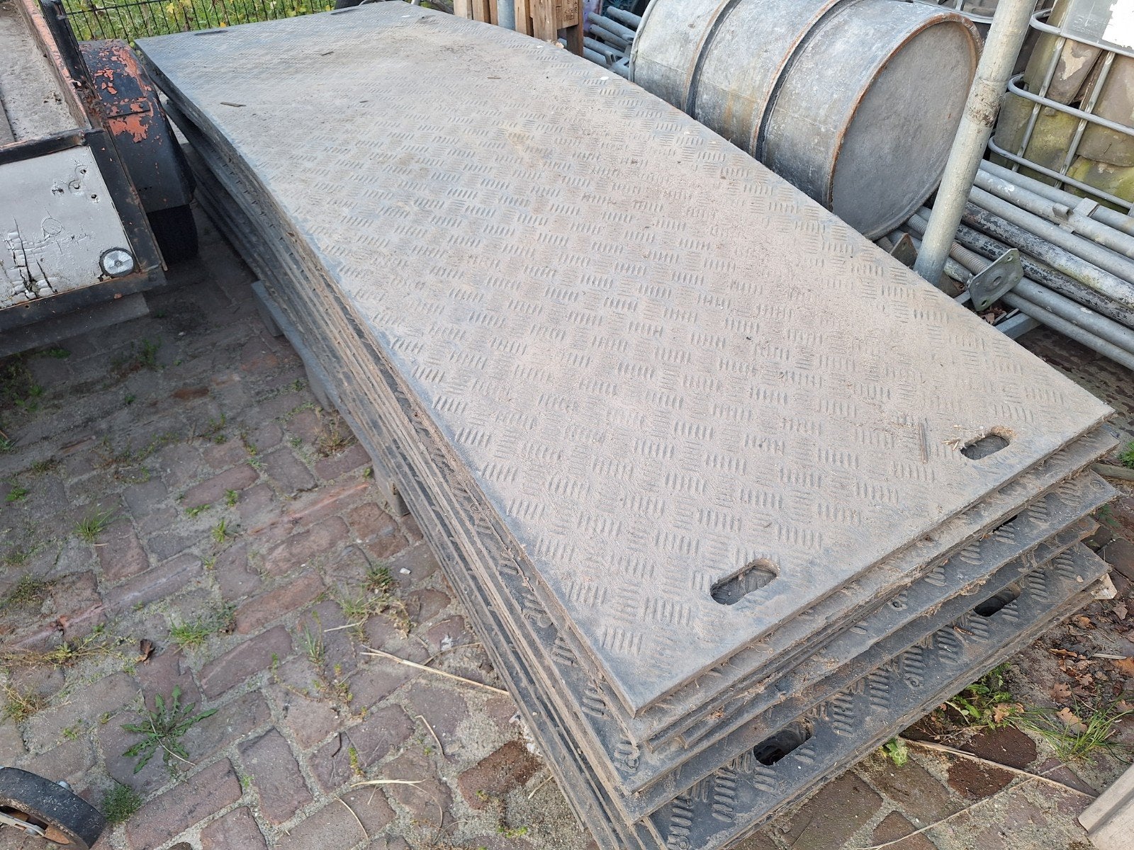 24 Kunststof rijplaten 3x1m, Ophalen