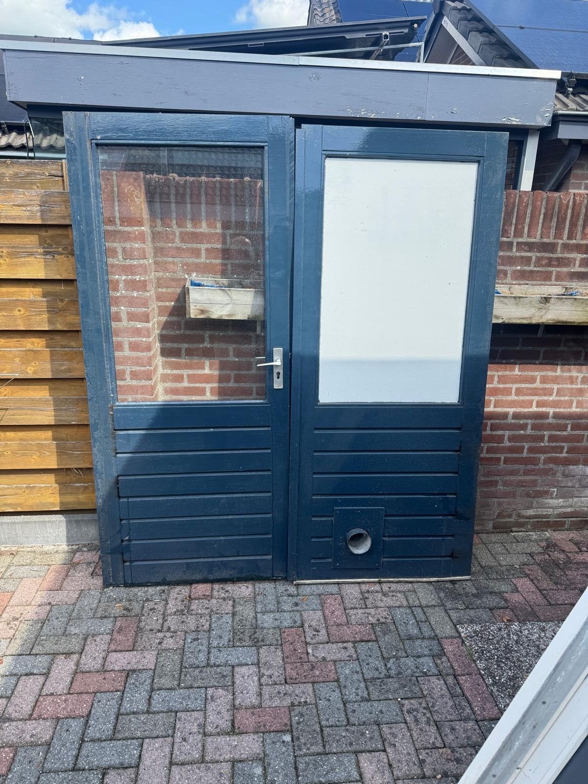 Dubbele houten buitendeur met glas en rooster, Ophalen, Gebruikt, 120 cm of meer, Buitendeur