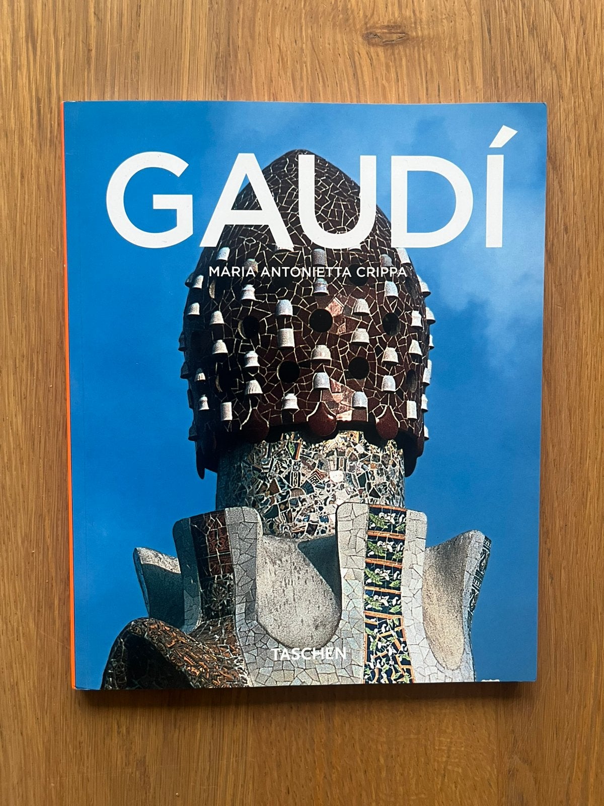 Anthoni Gaudi - Maria Antonietta Crippa (TASCHEN 2004), Ophalen of Verzenden, Zo goed als nieuw, Architecten