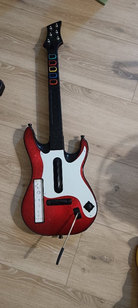 Guitar hero gitaar (exclusief controlee), Muziek, 1 speler, Ophalen of Verzenden, Zo goed als nieuw