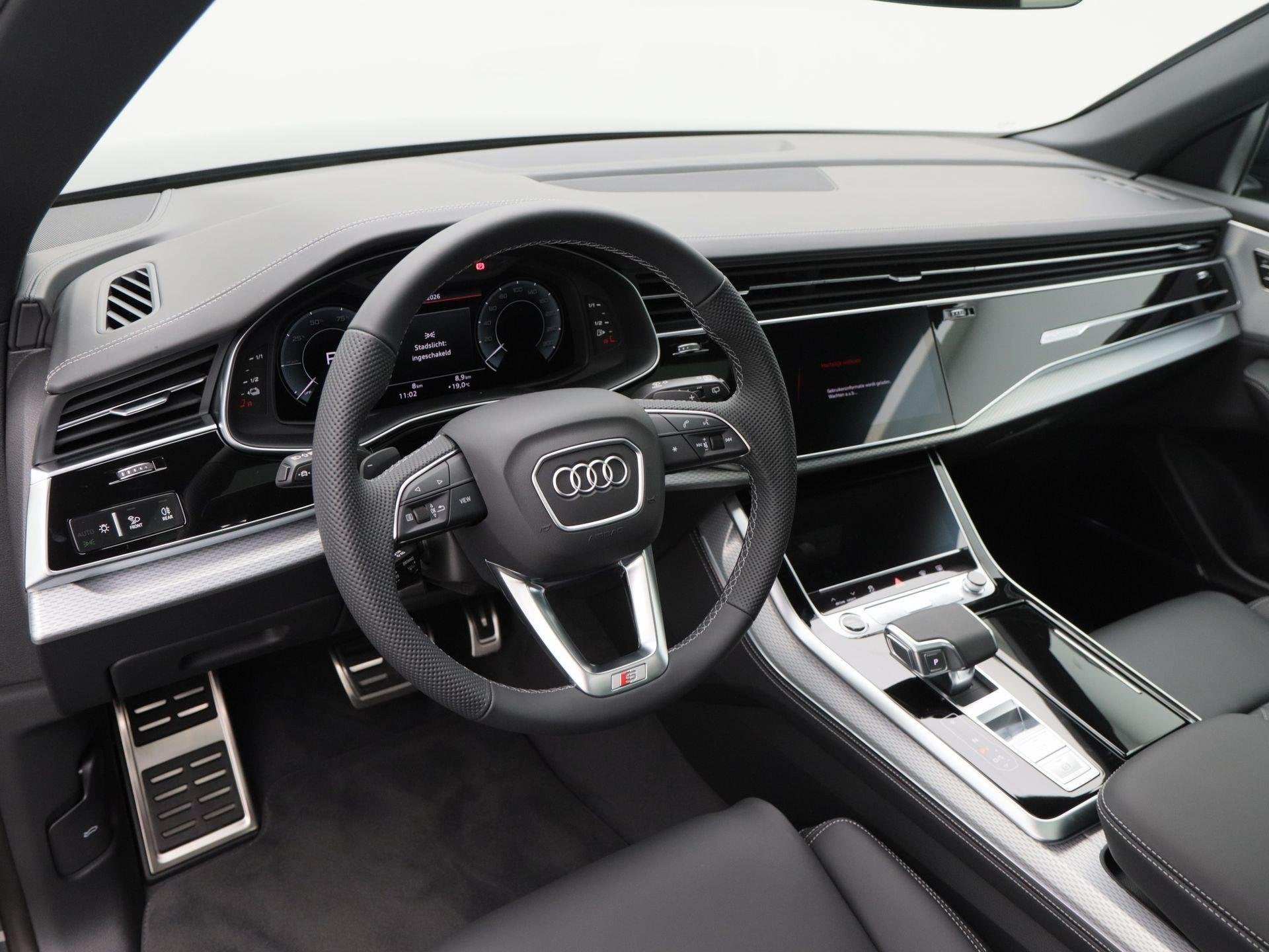 Audi Q8 Pro Line S Competition 60 TFSI e | 490 PK | Sportsto, Auto's, Automaat, Automatische klimaatregeling, 2995 cc, Q8