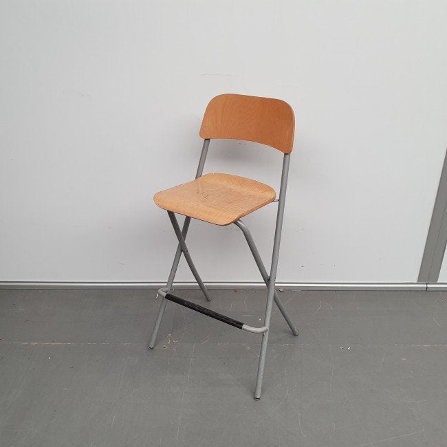 Ikea inklapbare houten kruk met metalen frame, Huis en Inrichting, Krukjes, Ophalen