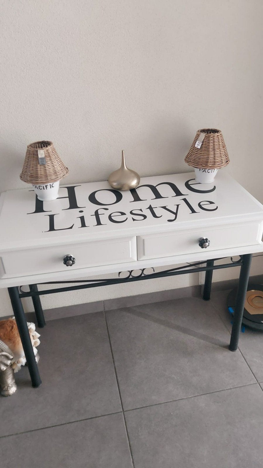 leuk modern bijzet tafel, Huis en Inrichting, Tafels | Sidetables, Ophalen, 25 tot 50 cm, Rechthoekig