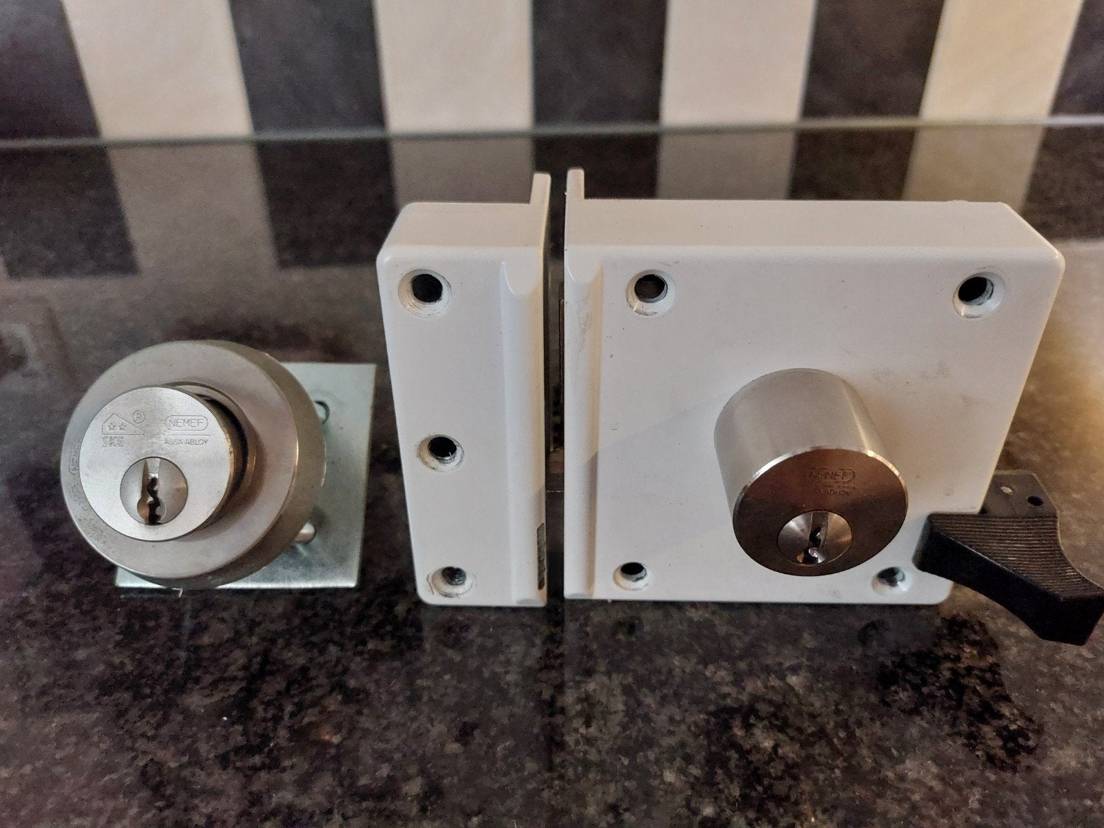 Nemef Assa Abloy SKG** Opdekslot, Ophalen of Verzenden, Gebruikt, IJzer, Slot
