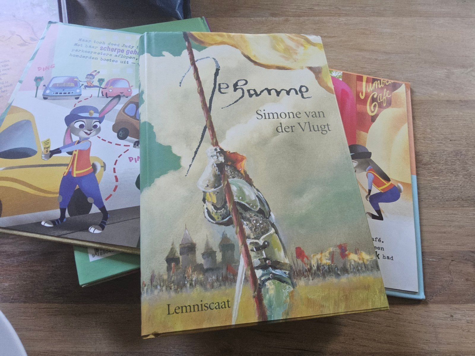 Jehanne - Simone van der Vlugt (Historische Jeugdroman), Fictie algemeen, Simone van der Vlugt, Ophalen of Verzenden, Zo goed als nieuw