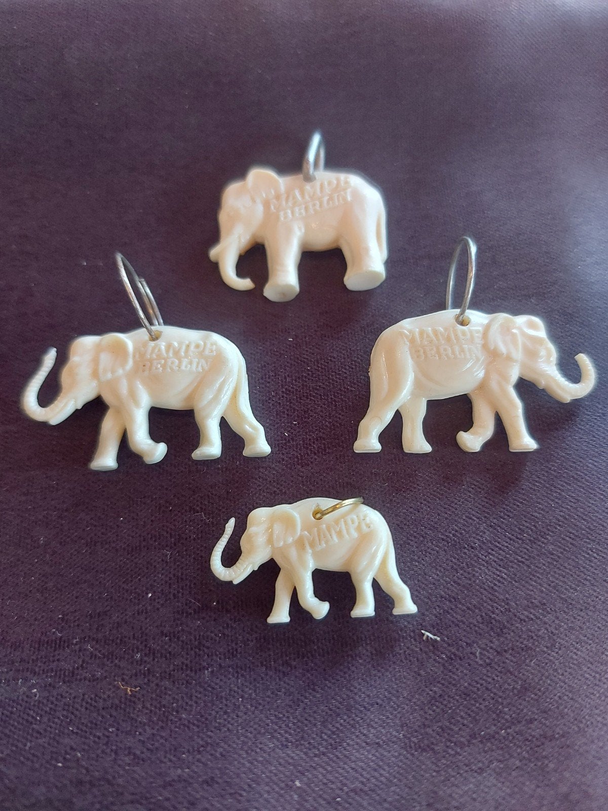 Orginele reclame flessenhanger olifant v Mampe Berlin drank, Ophalen of Verzenden, Nieuw