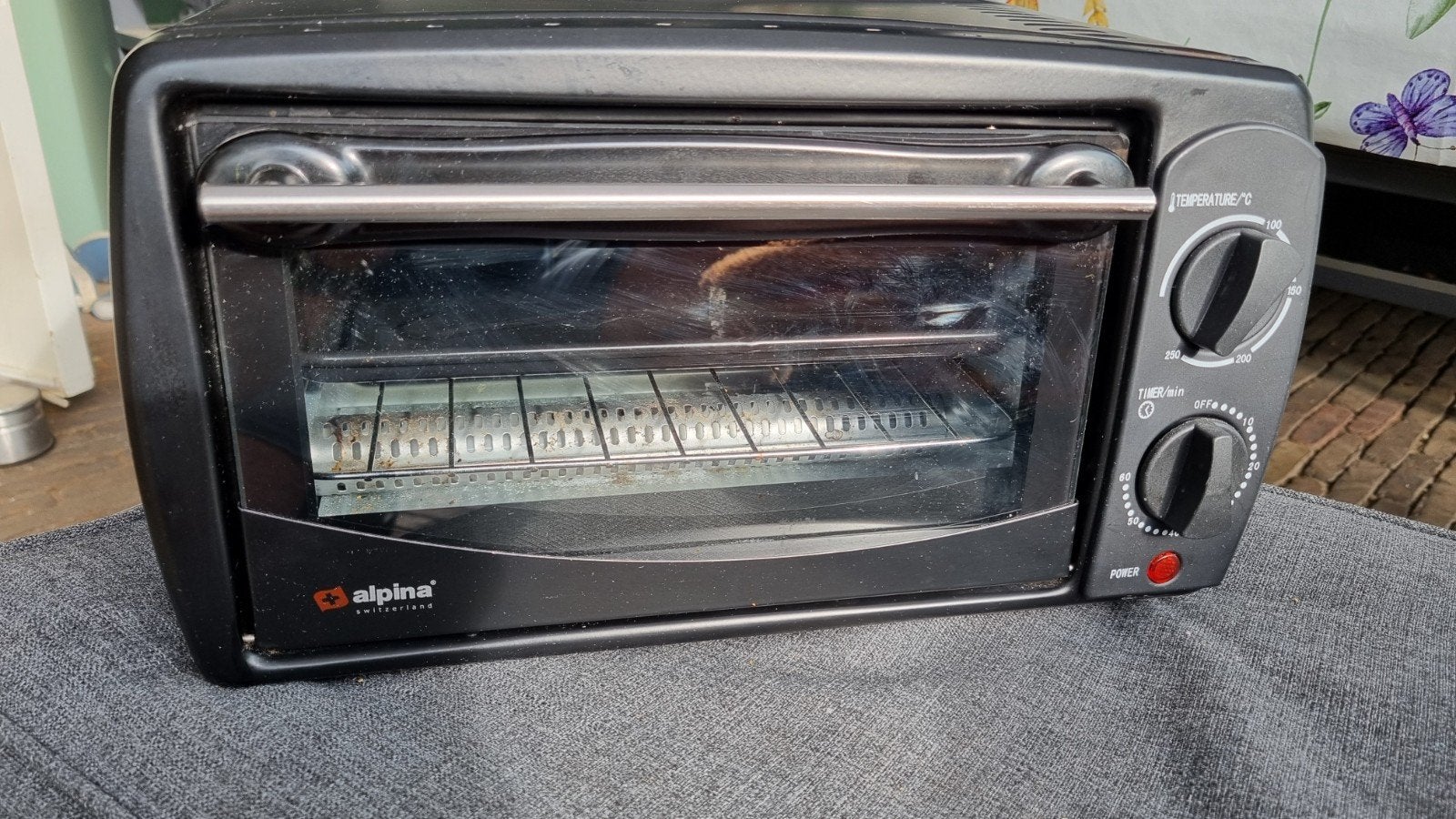 Alpina Mini Toaster Oven 800W - Ideaal voor Camping, Ophalen of Verzenden, Zo goed als nieuw, Vrijstaand, Campingoven