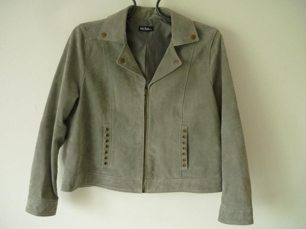 Ulla Popken Suède lederen jasje maat 50 grijs, Kleding | Dames, Jasjes, Kostuums en Pakken, Maat 46/48 (XL) of groter, Ulla Popken