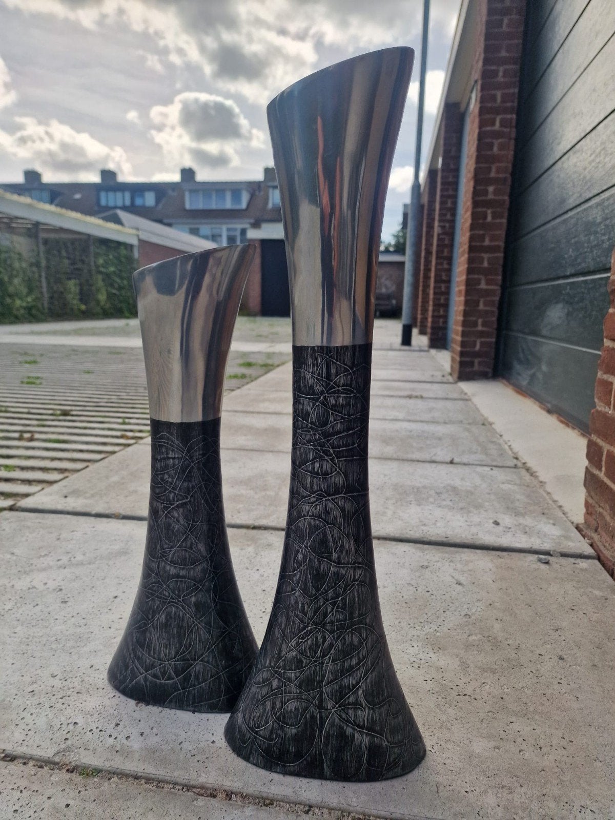 Set van twee moderne vazen, zilver en zwart, Ophalen