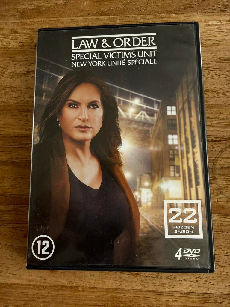 Law & Order: Special Victims Unit svu complete seizoen 22, Vanaf 12 jaar, Verzenden, Gebruikt, Boxset