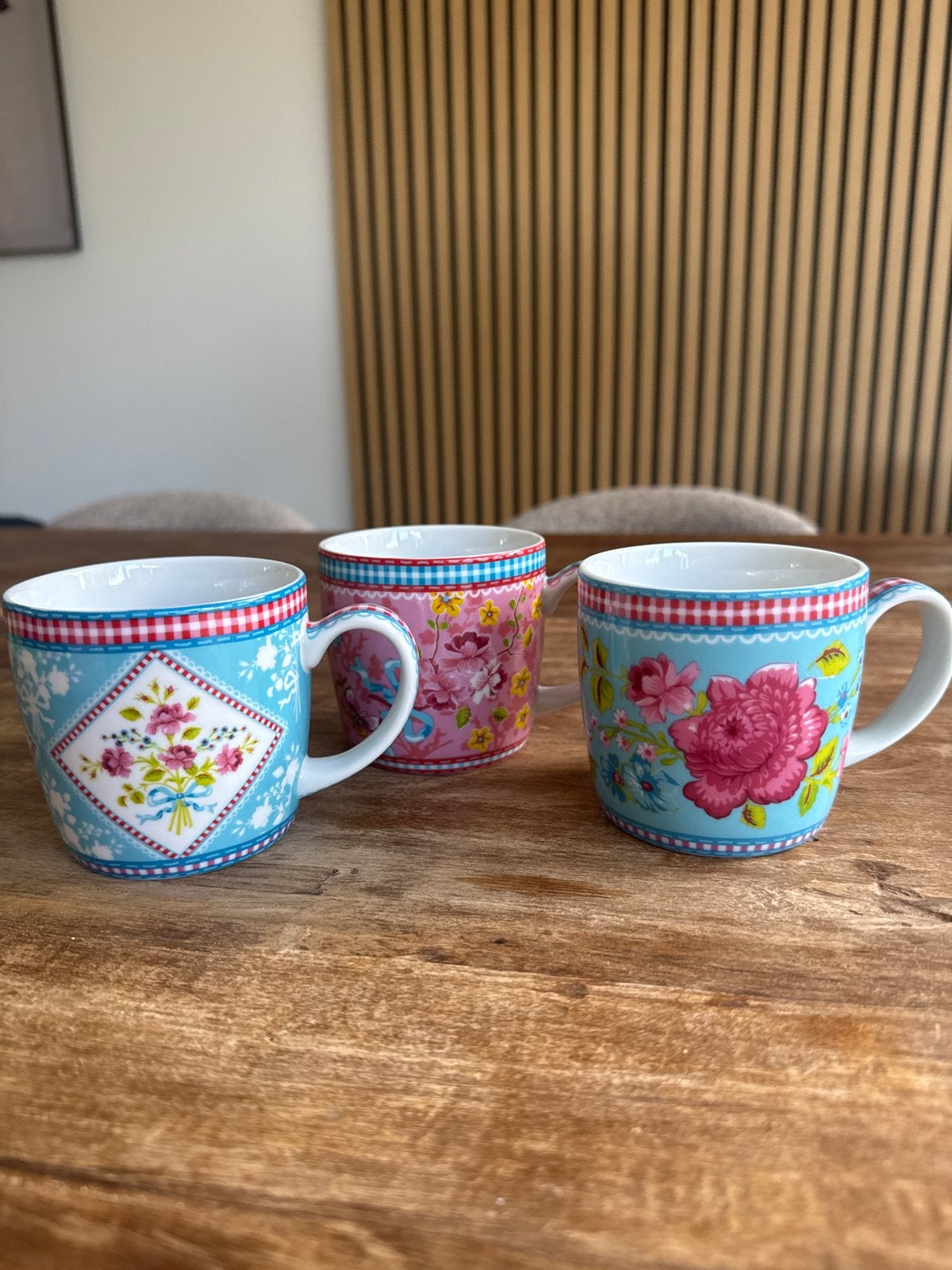 Drie Pip Studio mokken - Zeer nette staat, Keramiek, Pip Studio, Zo goed als nieuw, Mok