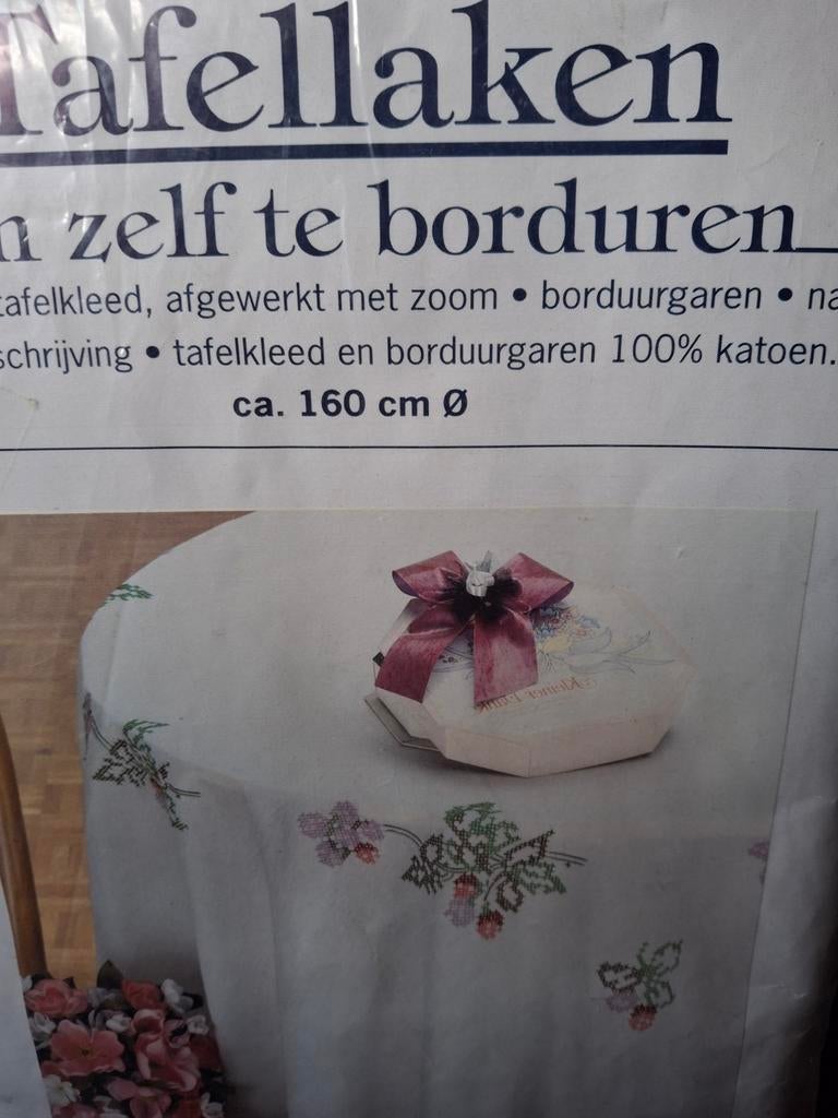 Tafelkleed, Ophalen of Verzenden, Nieuw, Borduurpakket