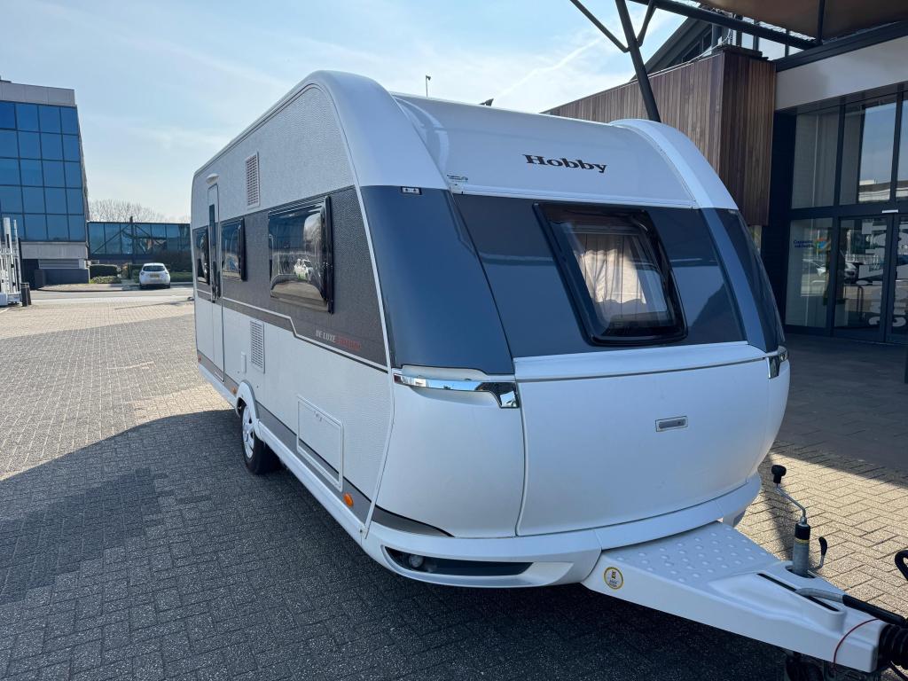 Hobby De Luxe Edition 495 UL 2018 MOVER + VOORTENT!!!, Caravans en Kamperen, Caravans, Standaardzit, Hobby, Overige typen, Bedrijf