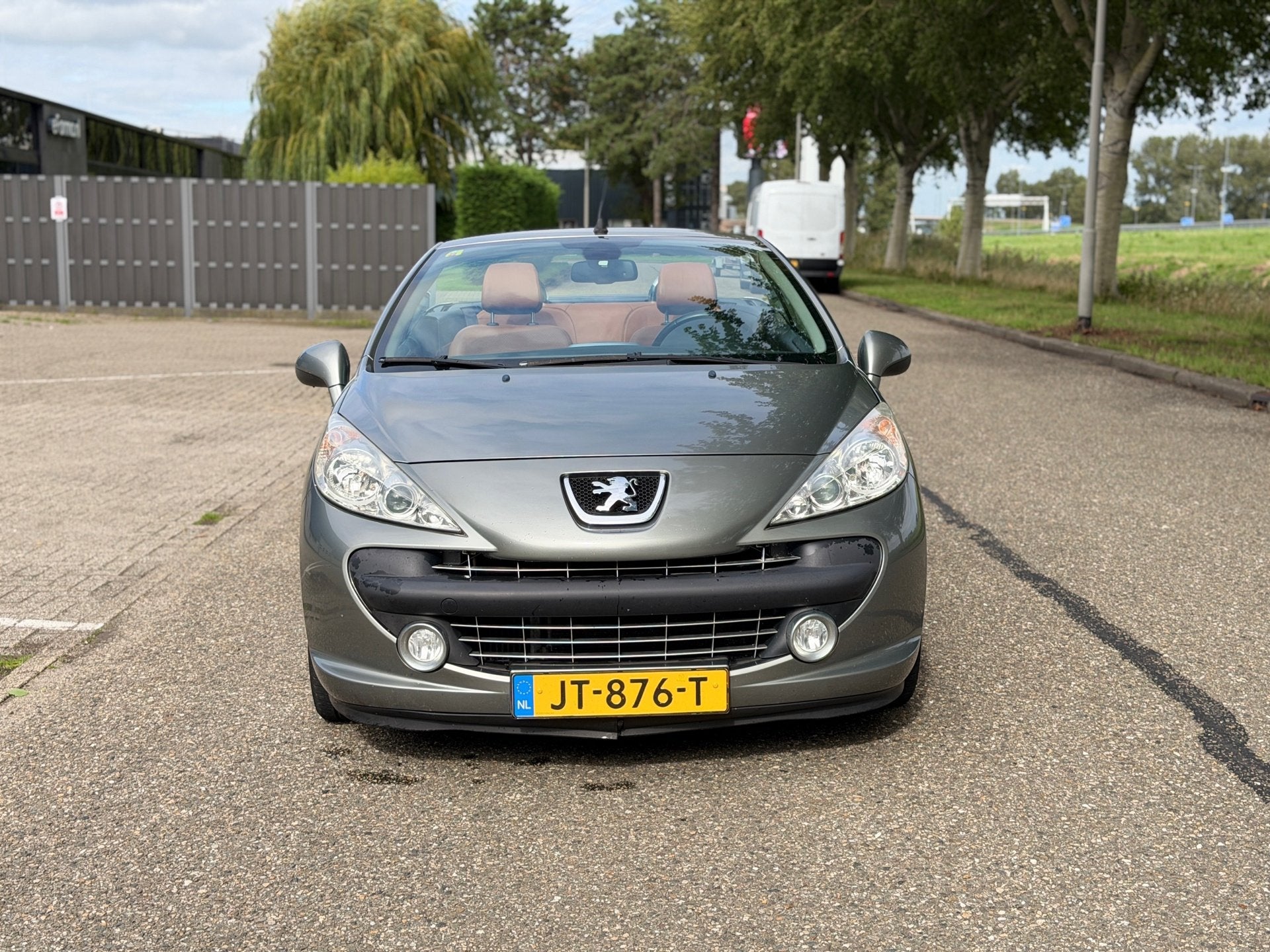 Peugeot 207 CC 1.6 THP Sport 150PK Nieuwe Apk Nette Auto, Auto's, Gebruikt, 4 cilinders, 4 stoelen, Handgeschakeld