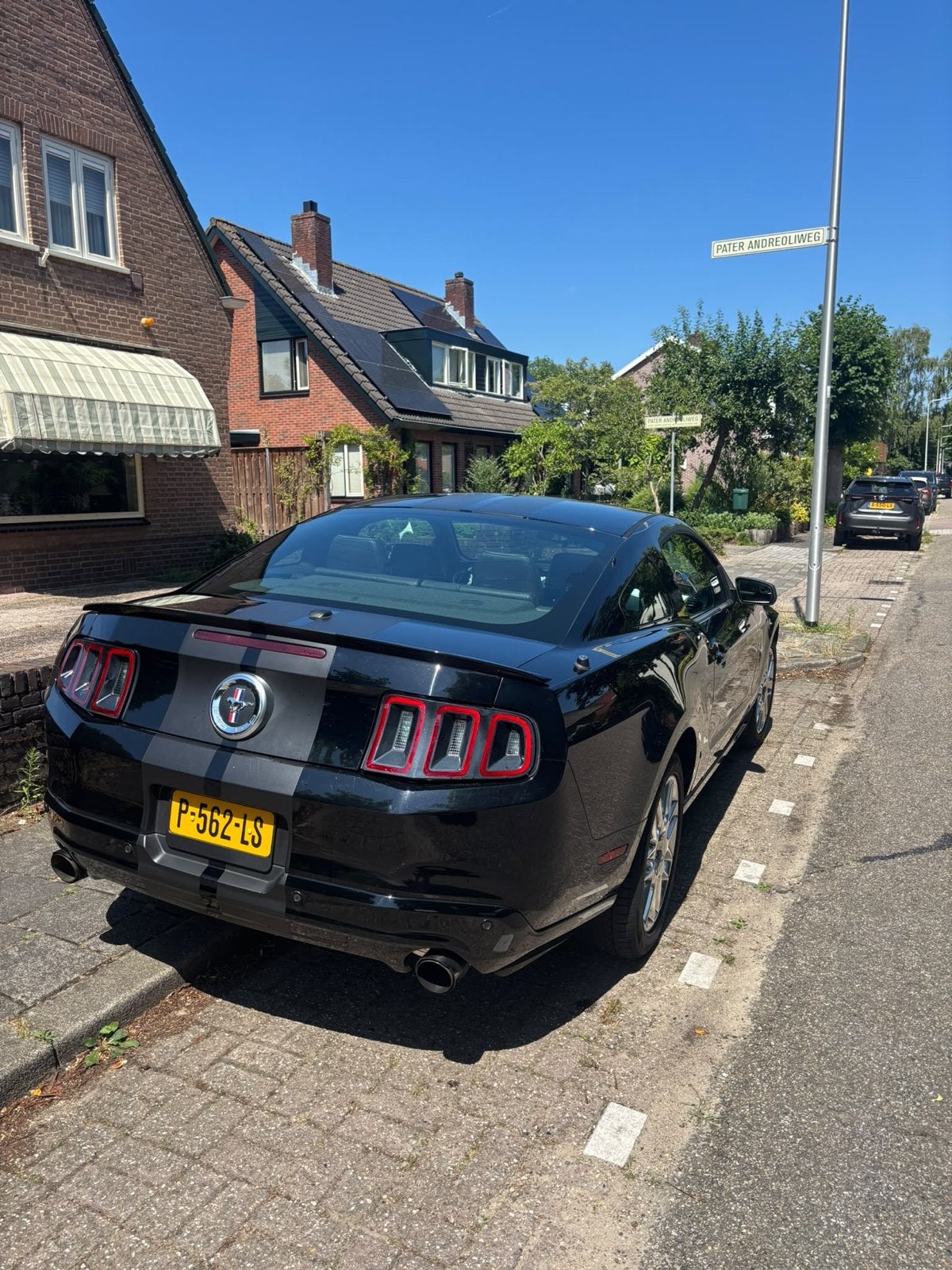 Foto 4 van Ford Mustang 2012 Automaat v6