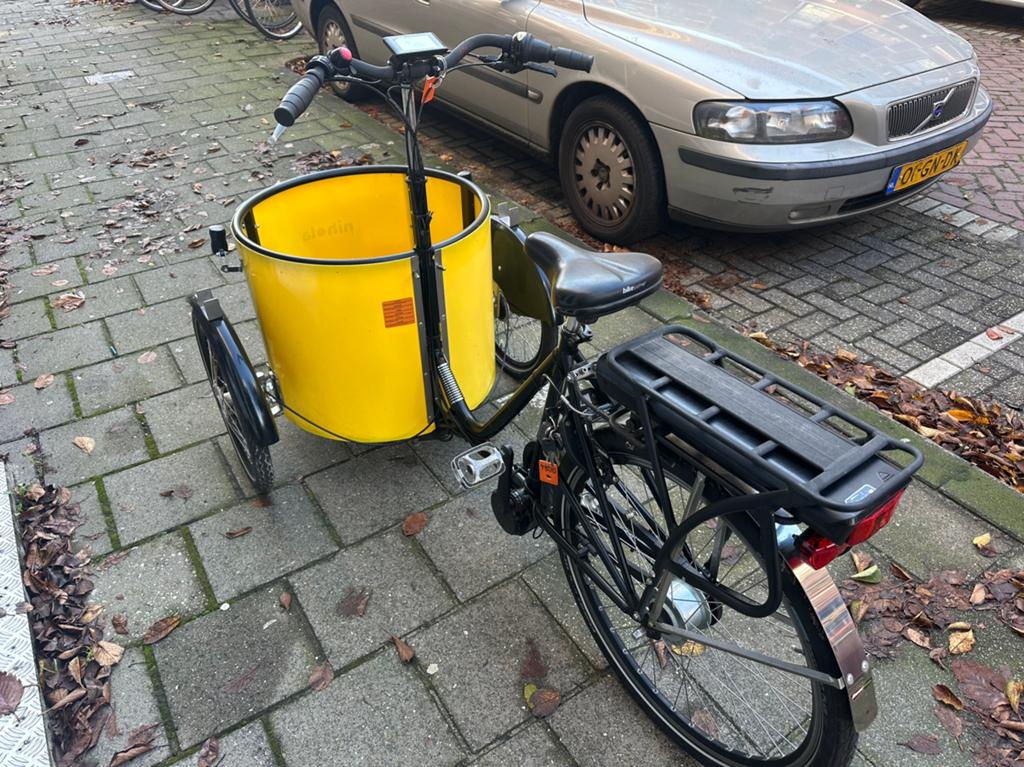 Nihola low elektrisch, Fietsen en Brommers, Ophalen of Verzenden, Zo goed als nieuw, 4 kinderen of meer, Elektrisch