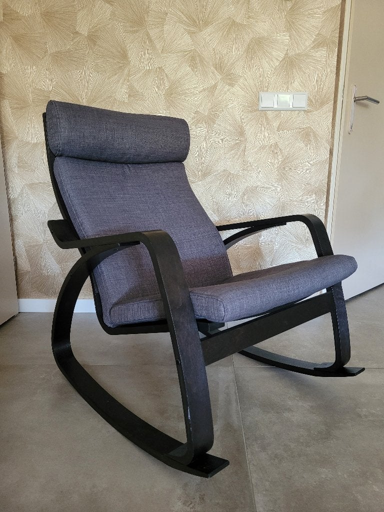 Ikea POÄNG schommelstoel, Huis en Inrichting, Stoelen, Ophalen, Hout, Gebruikt, Zwart