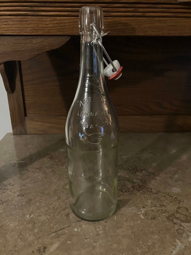 glazen beugelfles met opschrift Artisan Limonadier France, Ophalen of Verzenden, Zo goed als nieuw, Overige typen