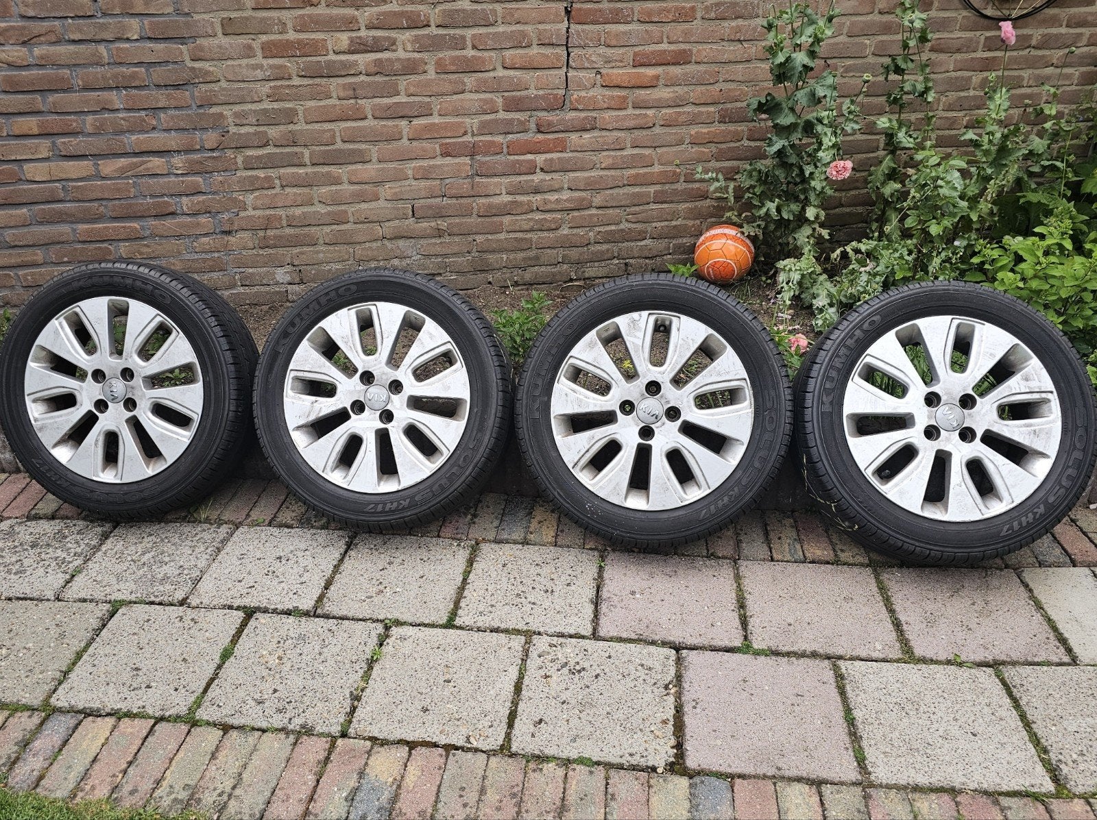 ✅️ 4x100 Originele Kia velgen met banden 16 inch, Auto-onderdelen, Banden en Velgen, Ophalen, Gebruikt, 16 inch, Banden en Velgen