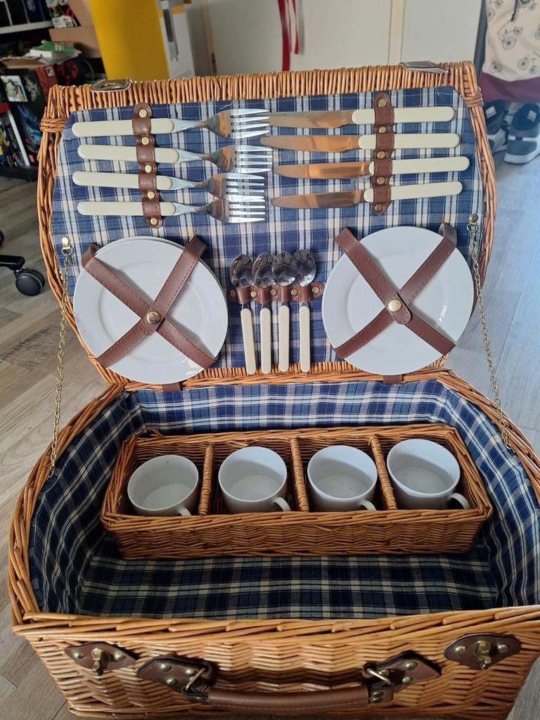 Picknickmand, Ophalen
