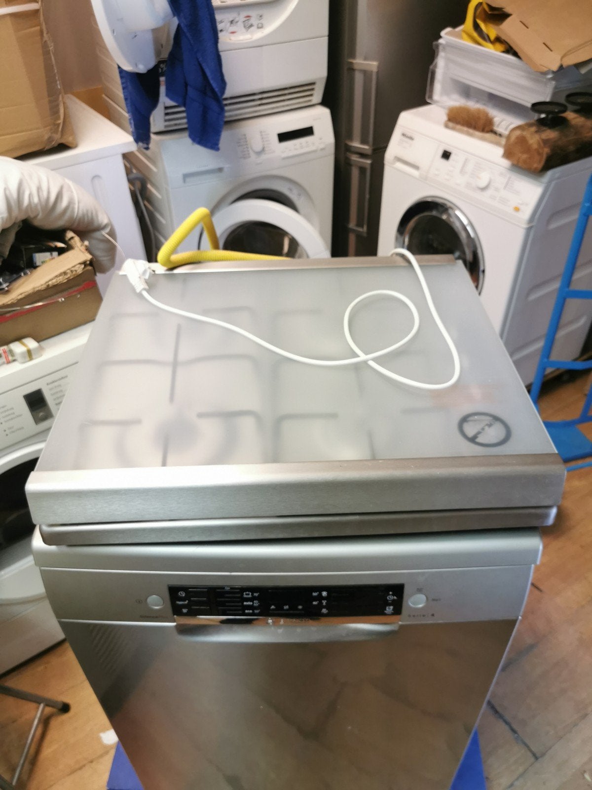 mooi 4 pits gasfornuis met wokbrander. Zeer goed onderhouden, Witgoed en Apparatuur, Fornuizen, Ophalen, Minder dan 85 cm, Zo goed als nieuw