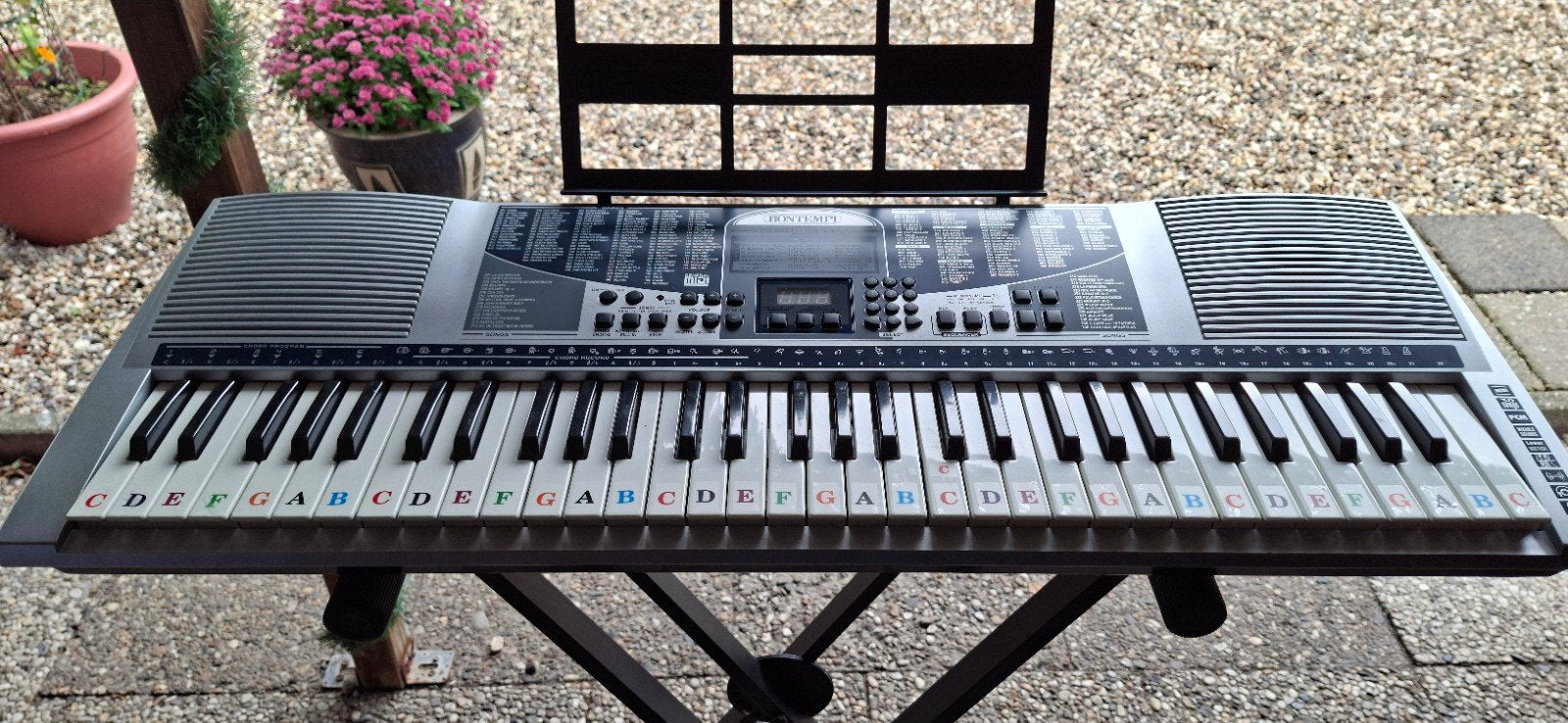 Bontempi PM 683 Keyboard met standaard en bladmuziek, Muziek en Instrumenten, Keyboards, Midi-aansluiting, Ophalen, Overige merken